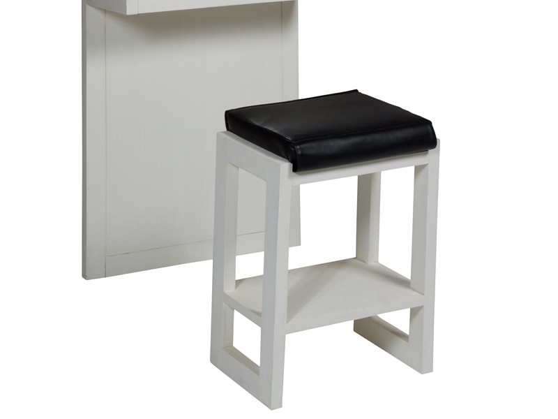 Tocador con espejo de madera de color blanco roto