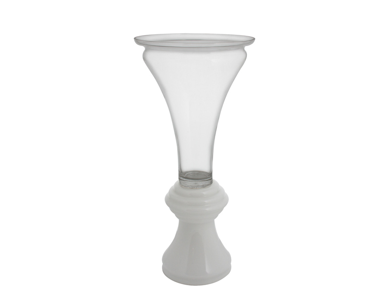 Jarrón de cristal alto pie blanco