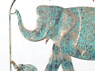 Colgante móvil de elefante en hojalata verde viejo
