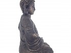 Estatua Buda meditando de arcilla