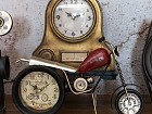 Reloj sobremesa moto vintage de metal