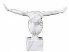 Figura decoración con brazos extendidos efecto mármol