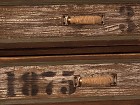 Mesita vintage madera decapada con patas inclinadas