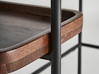 Consola con estantes de hierro y madera de mango