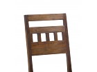 Silla de madera estilo colonial de lテュneas rectas