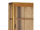 Vitrina con puertas correderas de cristal