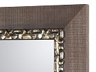 Espejo de pared clásico con marco marrón