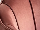 Sillón de terciopelo con acabado ondas