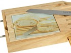 Tabla de cortar pan con cuchillo