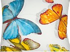 Cojín mariposas tela 60 cm