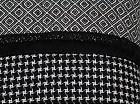 Cojín estampado blanco y negro A 45x45 cm