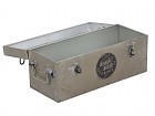 Caja de metal envejecida