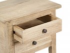 Mesa auxiliar pequeña de madera natural