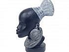 Figura resina mujer africana con ornamentos