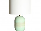 Lámpara de mesa con pie de cerámica verde pastel
