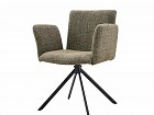 Silla de líneas rectas con reposabrazos anchos