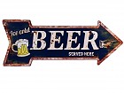 Placa de metal flecha indicando cerveza fría