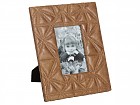 Portafotos grabado color marrón 21 x 26 cm