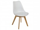 Silla escandinava Eames blanca ABS y madera