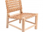 Sillón bajo madera