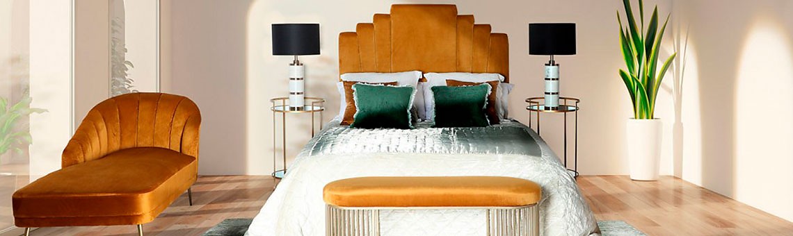 Estructura de cama y otros muebles como elementos decorativos •