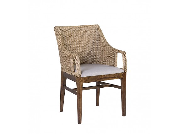 Silla ratán con respaldo y reposabrazos