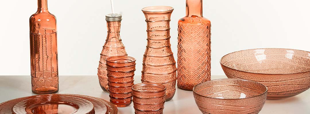 Vasos, copas y jarras